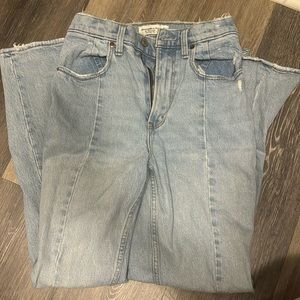 Abercrombie- The 90s Straight High Rise - Curve Love - 26 SHORT